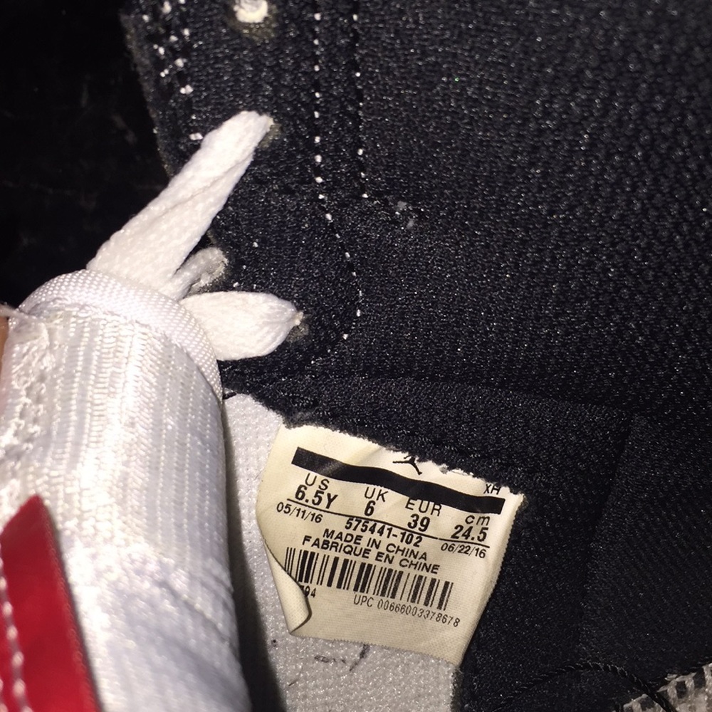 Jordan 1s - Picture 5 of 5
